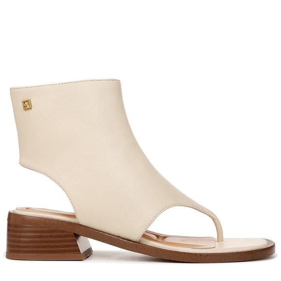 Franco Sarto A-Skye Ivory Sandals with Open Back and Stacked Heel NEW - Picture 1 of 5